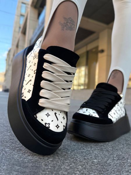 Santini⚡️, Black sole
