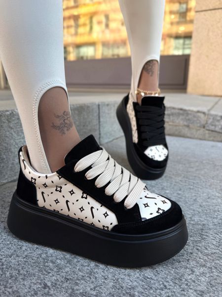 Santini⚡️, Black sole