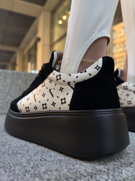 Santini⚡️, Black sole